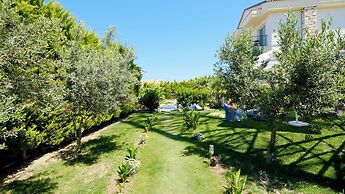 Lavinia Garden Alaçatı