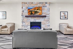 Cobblestone Hotel & Suites - Denmark