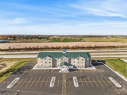 Cobblestone Hotel & Suites - Denmark