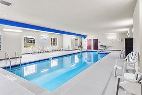 Cobblestone Hotel & Suites - Denmark