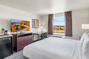 Cobblestone Hotel & Suites - Denmark