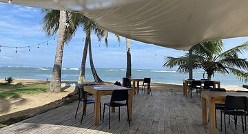 The Palm Bay Club Lodge