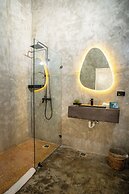 The Palm Bay Club Lodge