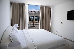 The Palm Bay Club Lodge