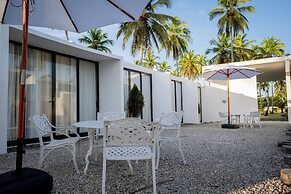 The Palm Bay Club Lodge