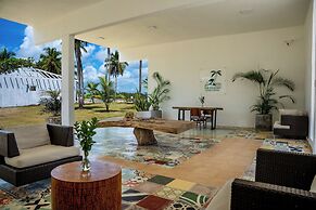 The Palm Bay Club Lodge