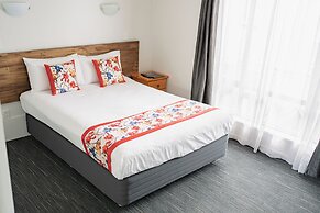 Samhil Motor Lodge