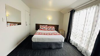 Samhil Motor Lodge