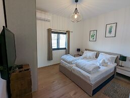 Villa BaGalil 3BR Retreat by Sea N' Rent