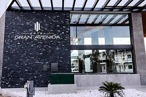 HOTEL GRAN AVENIDA