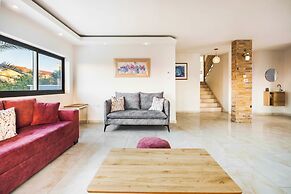 Villa Rimona Retreat by Sea N' Rent