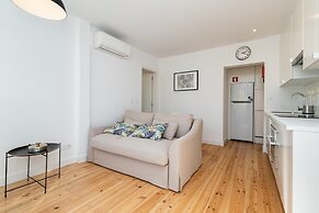 Belem Design 04 by Homing