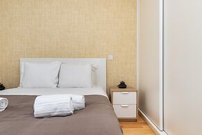 Belem Design 07 by Homing