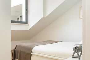 Belem Design 13 by Homing