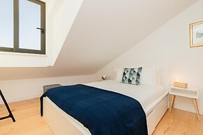 Belem Design 10 by Homing