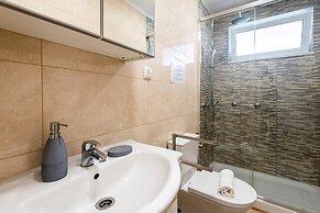 Olivais Vintage by Homing