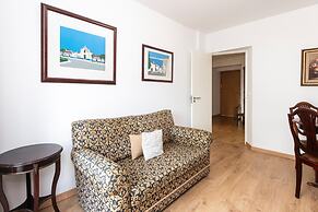 Olivais Vintage by Homing