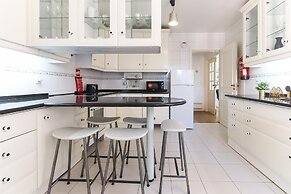 Laranjeiras Deluxe by Homing