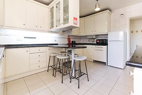 Laranjeiras Deluxe by Homing