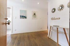 Laranjeiras Deluxe by Homing