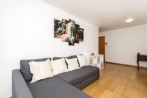 Olaias Design by Homing