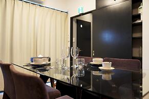 Penthouse 1-bedroom Flat in Hiroo Shibuya