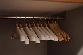 Penthouse 1-bedroom Flat in Hiroo Shibuya