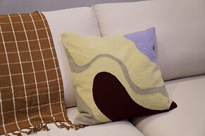 Penthouse 1-bedroom Flat in Hiroo Shibuya