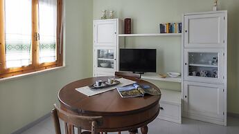 S Areu in Alghero With 2 Bedrooms and 1 Bathrooms