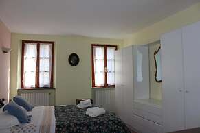 Suite Carla Delizioso Bilocale Centralissimo a Pietrasanta