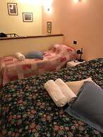 Suite Carla Delizioso Bilocale Centralissimo a Pietrasanta