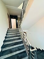 Goroomgo Golden Homes Puri