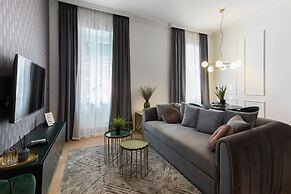 Candy Cavalier Zagreb Center Lux