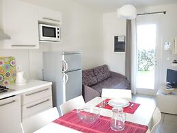 Recently Built Flat in a Family Friendly Residence