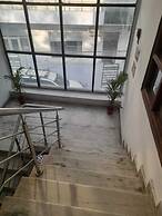 Hotel The Holiday Home