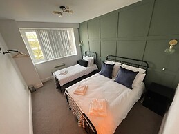 Stylish 1-bed Apartment in Swindon