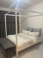 Remarkable 1-bed Apartment in Kensington Harare