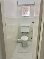 Remarkable 1-bed Apartment in Kensington Harare