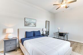 Galveston Home w/ Decks + Views, Walk to Beaches!