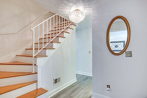 Spacious Augusta Home Near Golf, Shopping & More!