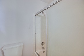 Spacious Augusta Home Near Golf, Shopping & More!