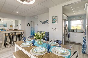 Waterfront Indian Shores Condo - Walk to Beach!