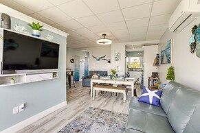 Waterfront Indian Shores Condo - Walk to Beach!