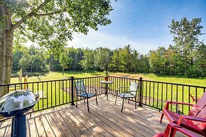 Cozy Holland Studio w/ Deck Near Lake Michigan!