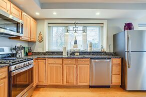 South Yarmouth Home w/ Gas Grill < 2 Mi to Beaches