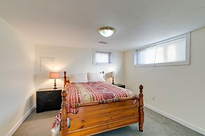 Backyard + Deck: Family-friendly Lorton Home!