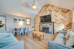 7 Mi to Jack Frost Ski Area: Cozy Blakeslee Cabin!