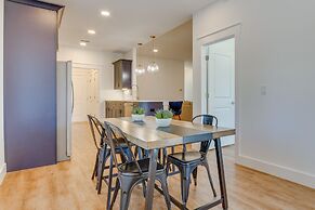 Modern Gulf Breeze Home w/ Patio: 13 Mi to Beach!