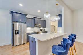 Modern Gulf Breeze Home w/ Patio: 13 Mi to Beach!