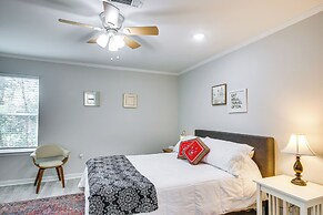 Comfy Augusta Condo w/ Deck ~ 4 Mi to Olde Town